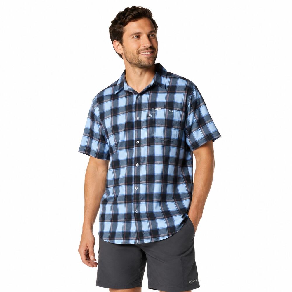 Columbia Men's Blue Plaid Outdoor Sportswear Button Front Short Sleeve Shirt